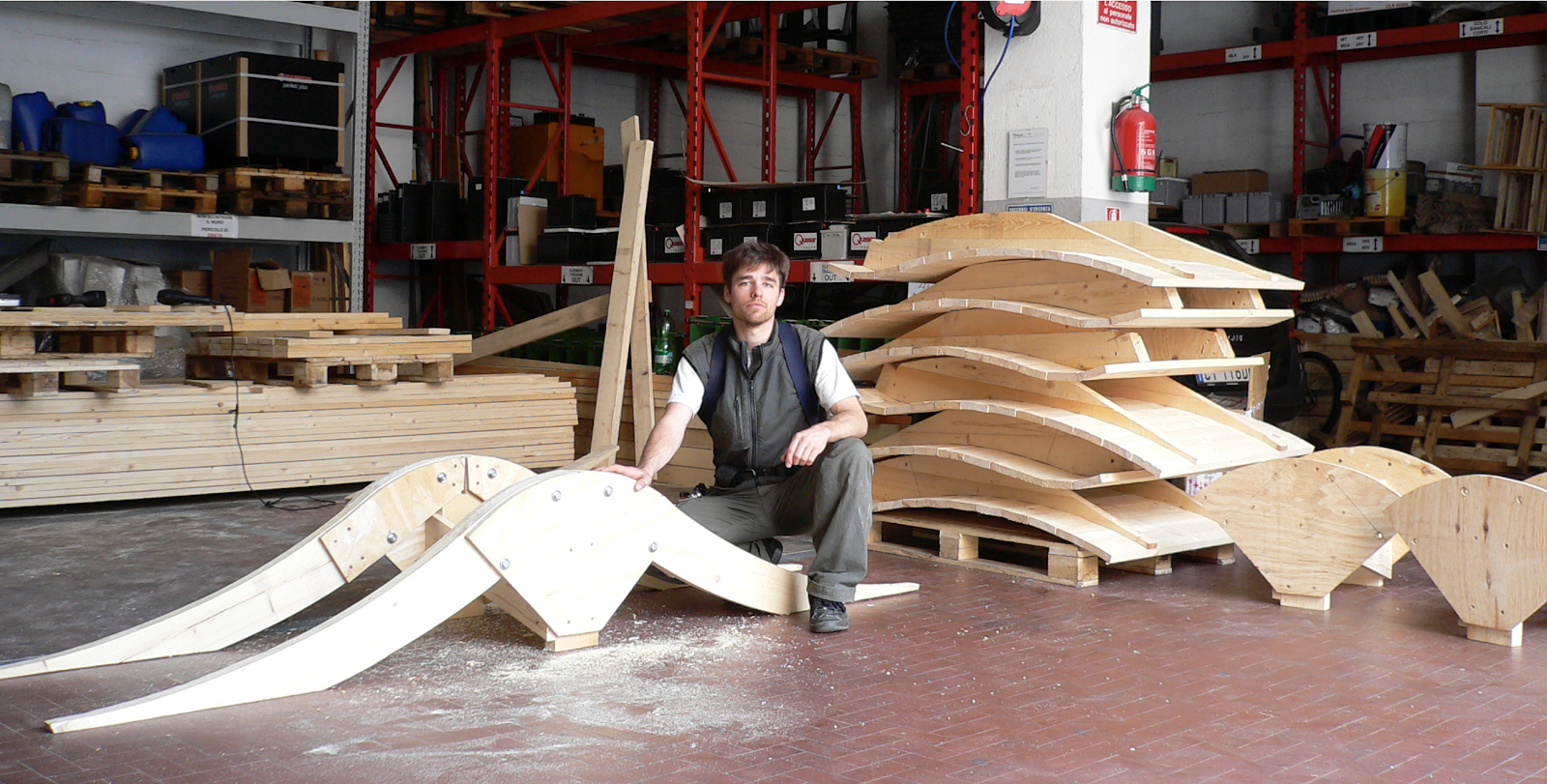 Building pre-fabricated modular pieces in a warehouse. Genova, Italy, 2008