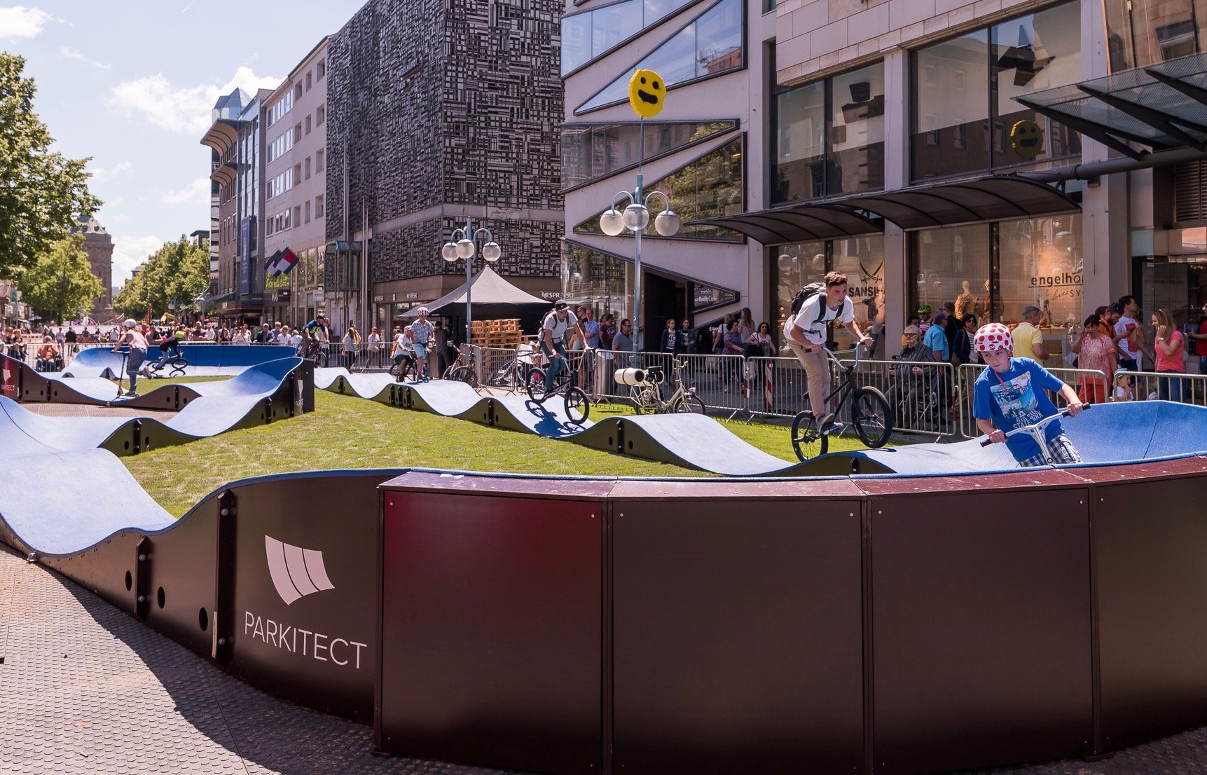 A PARKITECT modular pumptrack brings the party to the center of town in Manheim, Germany