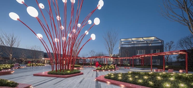 Multigenerational playgrounds first emerged in China. This is Pomegranate Place Vanke and Wantou Hefei Plaza in Hefei, China.